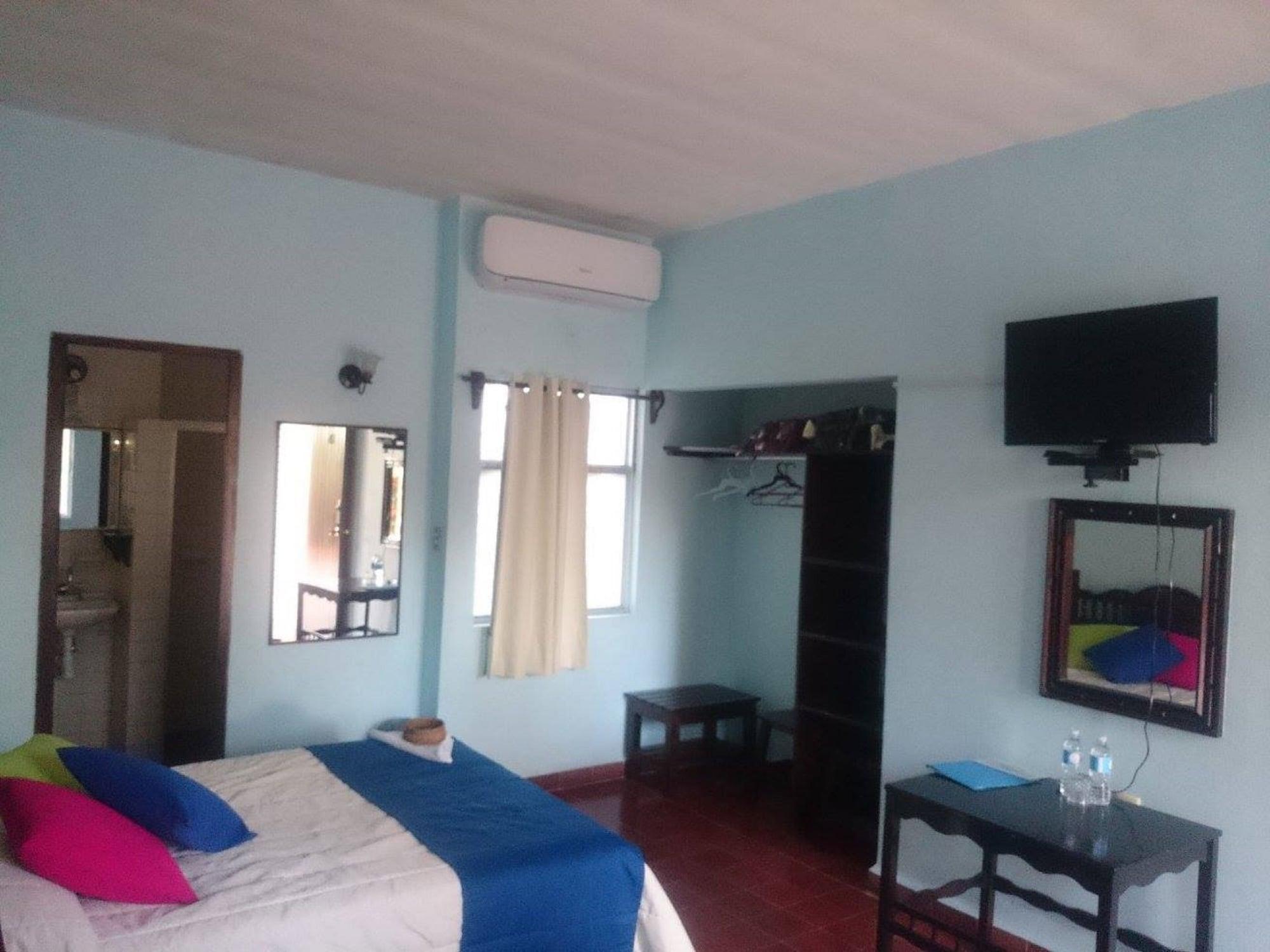 Hotel Posada Koniapan Catemaco Dış mekan fotoğraf